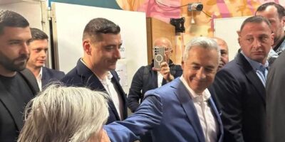 Pupa mana lui Georgescu